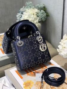 DIOR Handbags 922